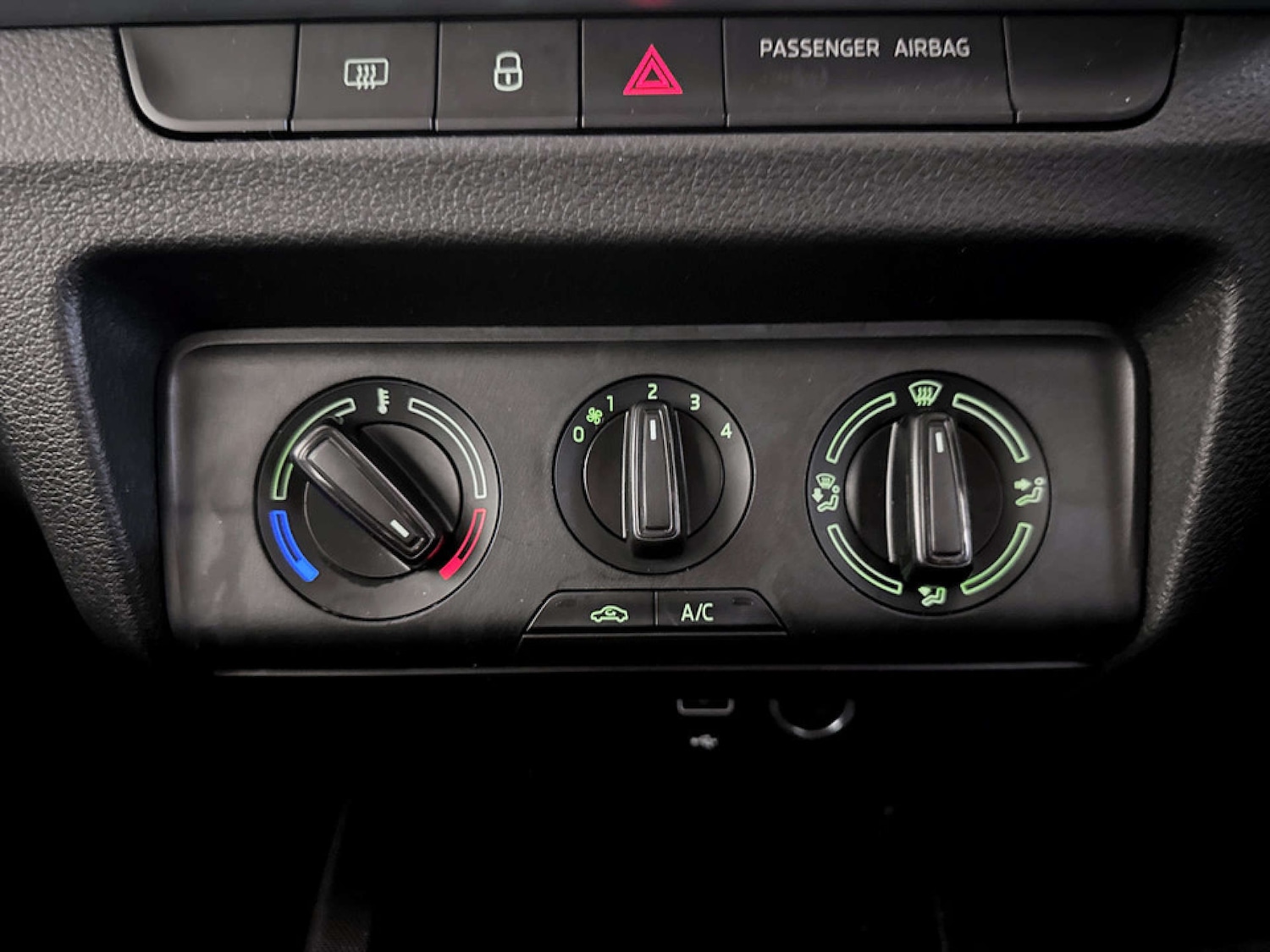 Used Skoda Fabia 2020 for sale - 77185098: Photo 24