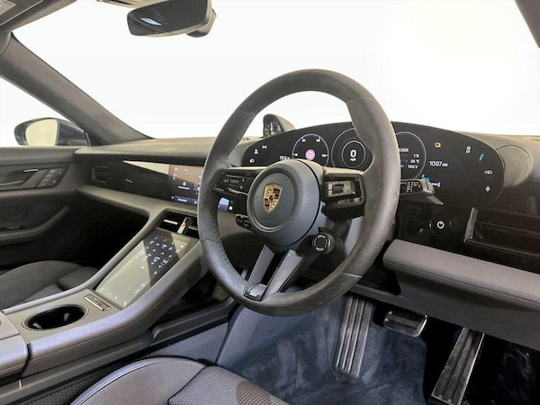 Used Porsche Taycan 2022 for sale - 75718164: Photo 15