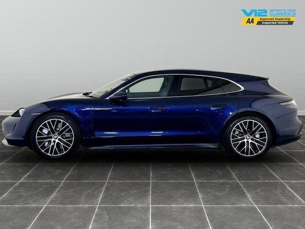 Used Porsche Taycan 2022 for sale - 75718164: Photo 7