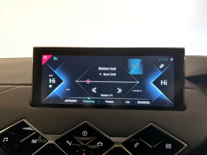 Used DS Automobiles DS 3 Crossback 2021 for sale - 76703136: Photo 21