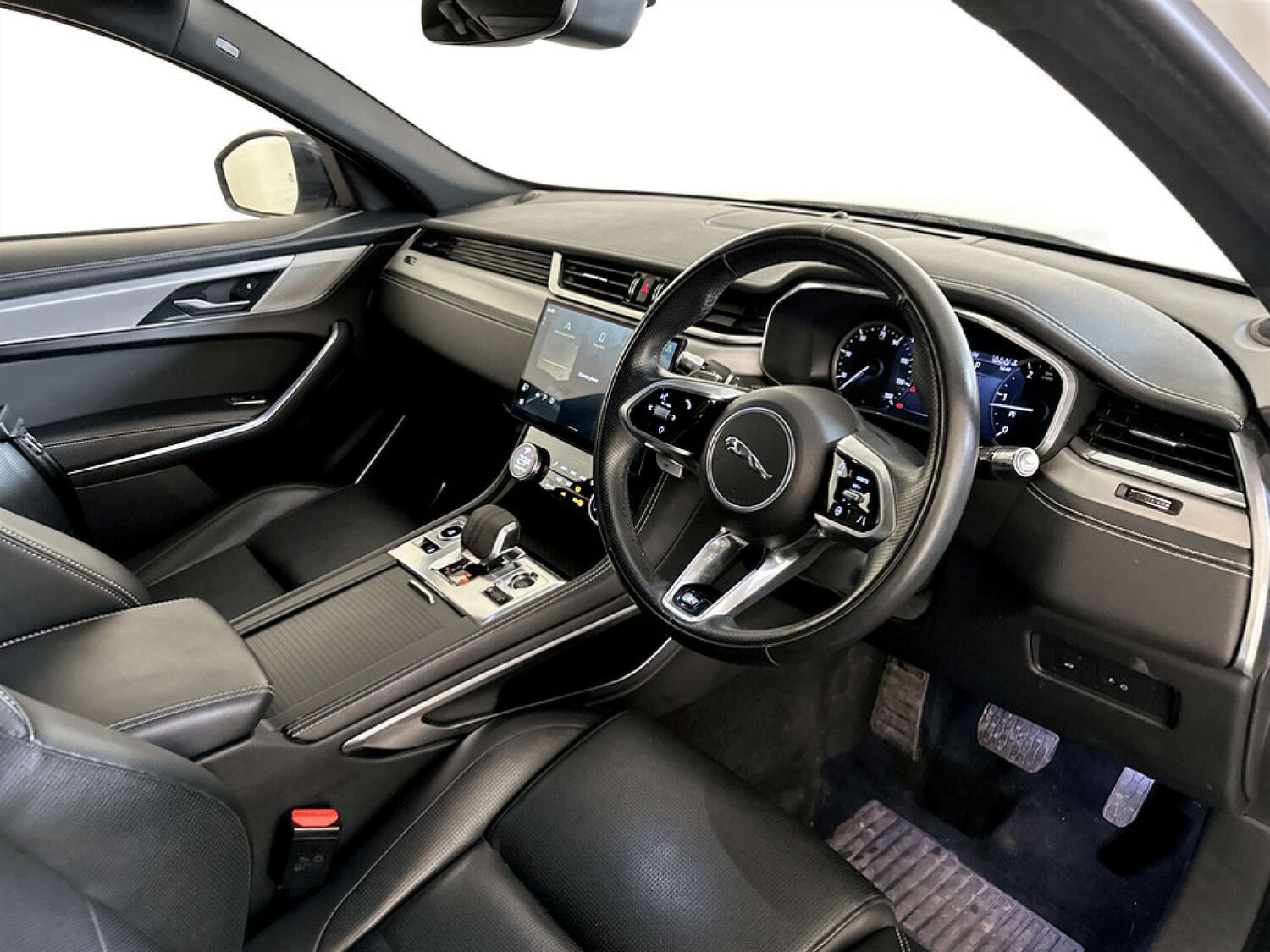 Used Jaguar F-Pace 2021 for sale - 77368195: Photo 14