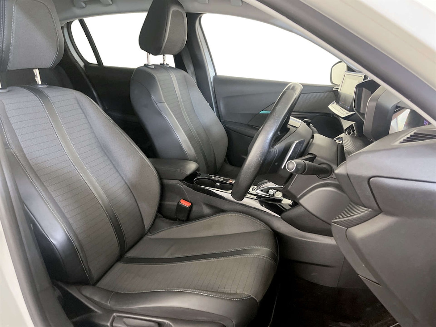 Used Peugeot 208 2020 for sale - 77423718: Photo 13