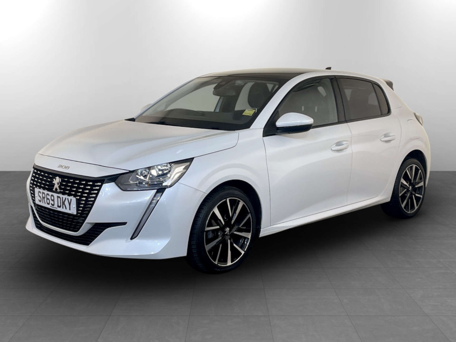 Used Peugeot 208 2020 for sale - 77423718: Photo 6