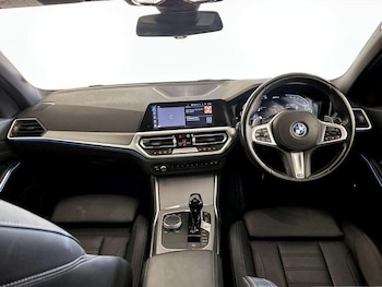 Used BMW 3 Series 2021 for sale - 76168277: Photo 3