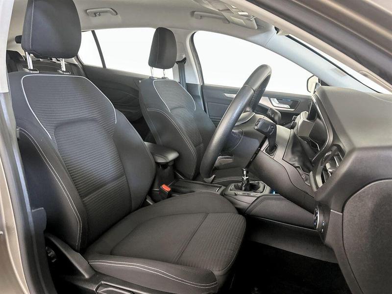 Used Ford Focus 2019 for sale - 76649739: Photo 13