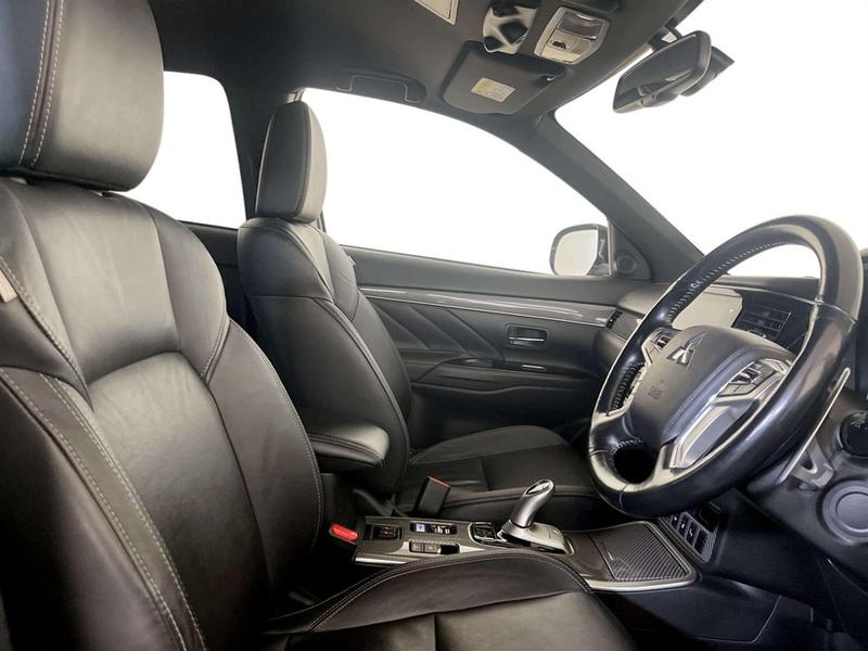 Used Mitsubishi Outlander 2019 for sale - 77036726: Photo 13