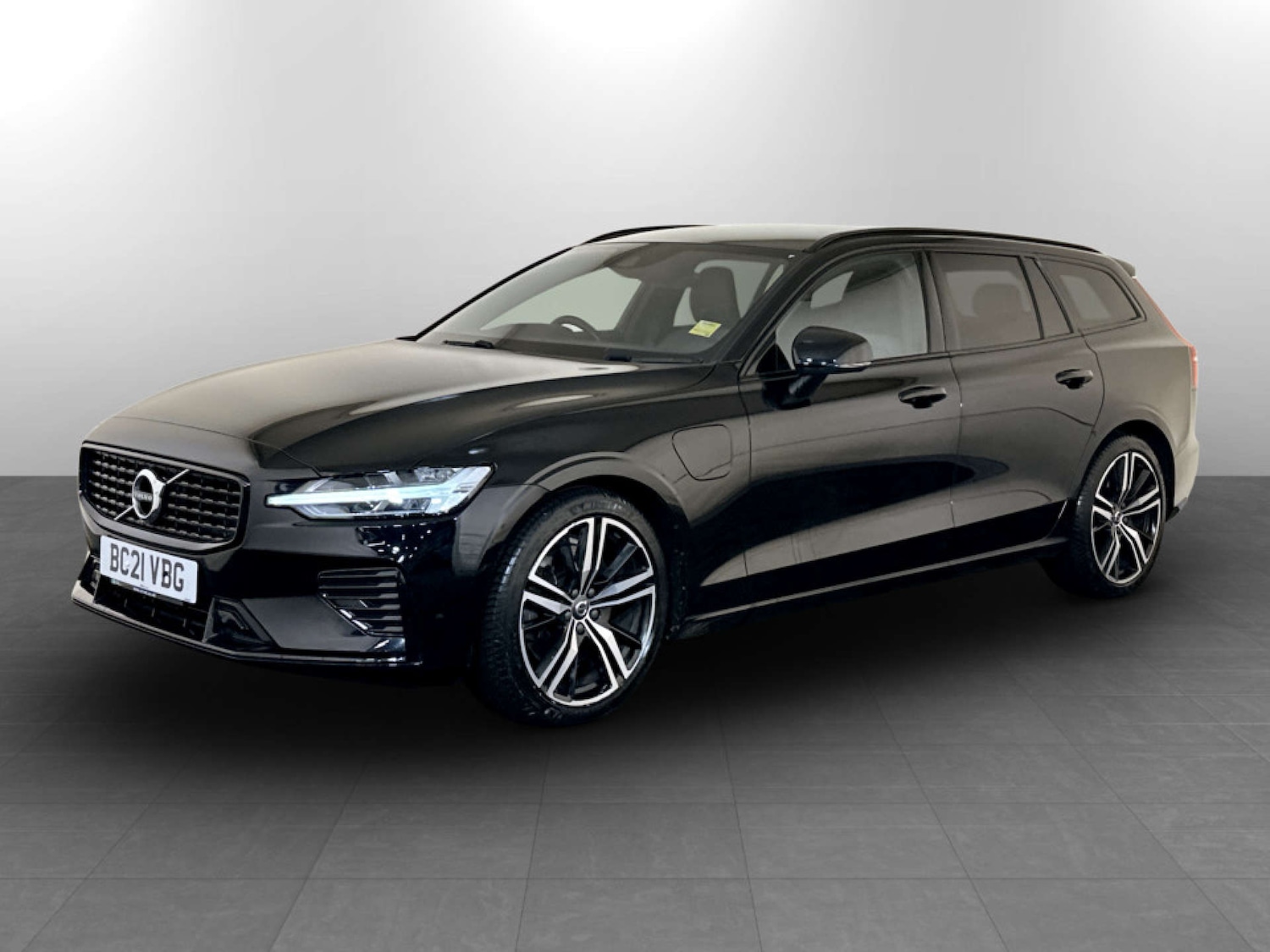 Used Volvo V60 2021 for sale - 77299421: Photo 6