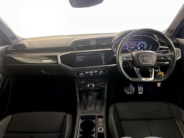 Used Audi Q3 2022 for sale - 76079759: Photo 3