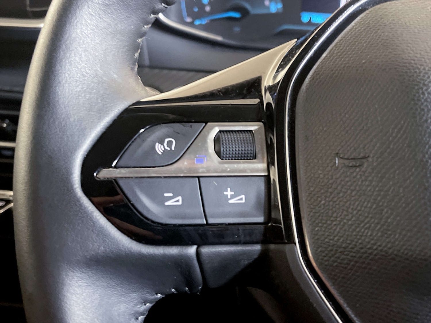 Used Peugeot 208 2023 for sale - 77385503: Photo 18