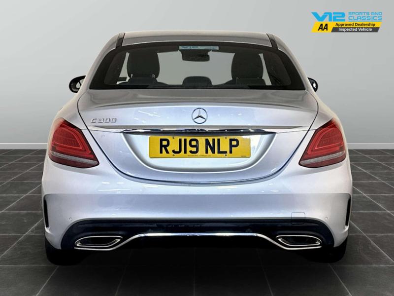 Used Mercedes-Benz C Class 2019 for sale - 76949128: Photo 9