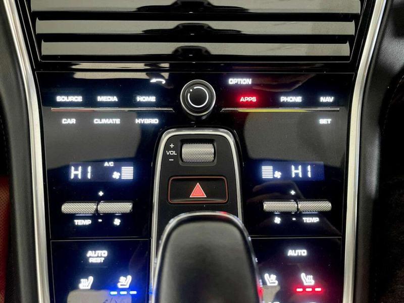 Used Porsche Panamera 2019 for sale - 76825838: Photo 27