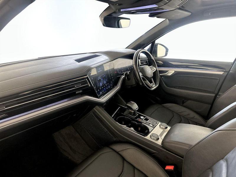Used Volkswagen Touareg 2021 for sale - 76190504: Photo 12