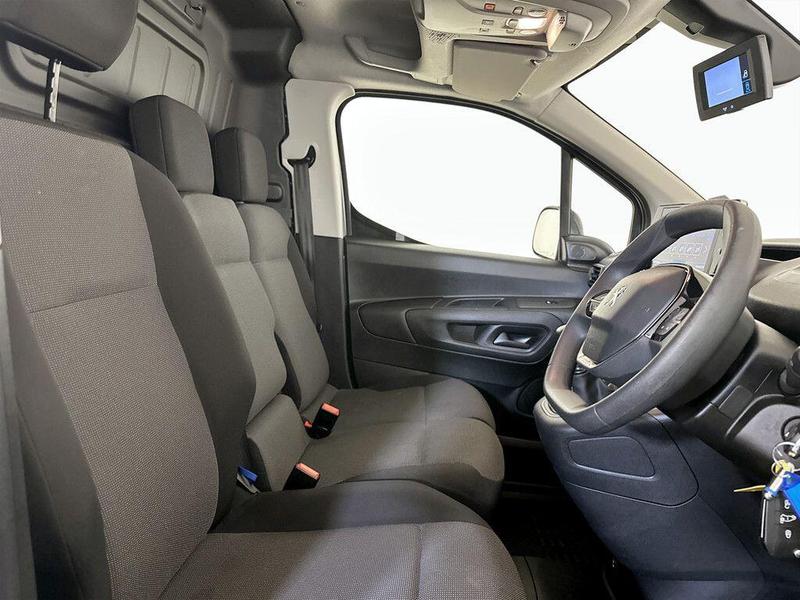 Used Peugeot Partner 2022 for sale - 76690836: Photo 13
