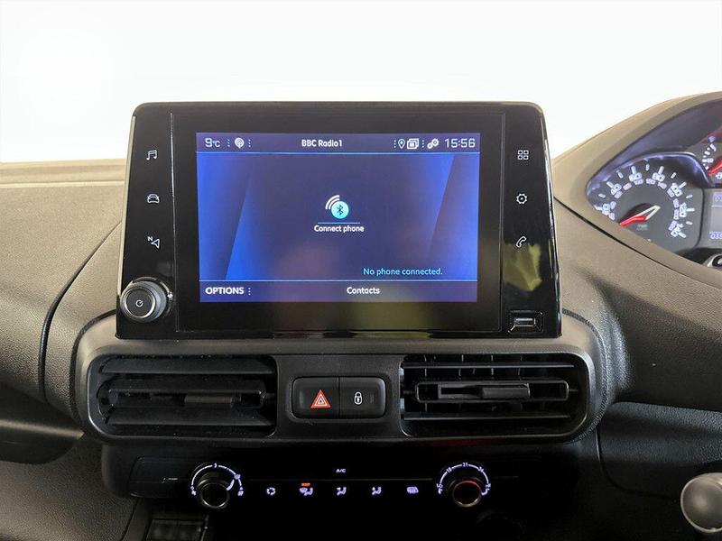 Used Peugeot Partner 2022 for sale - 76690836: Photo 24