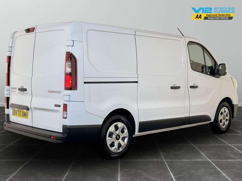 Used Renault Trafic E-Tech 2025 for sale - 76941264: Photo 10