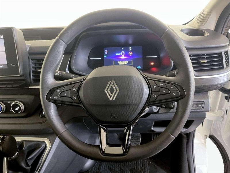 Used Renault Trafic E-Tech 2025 for sale - 76941264: Photo 16