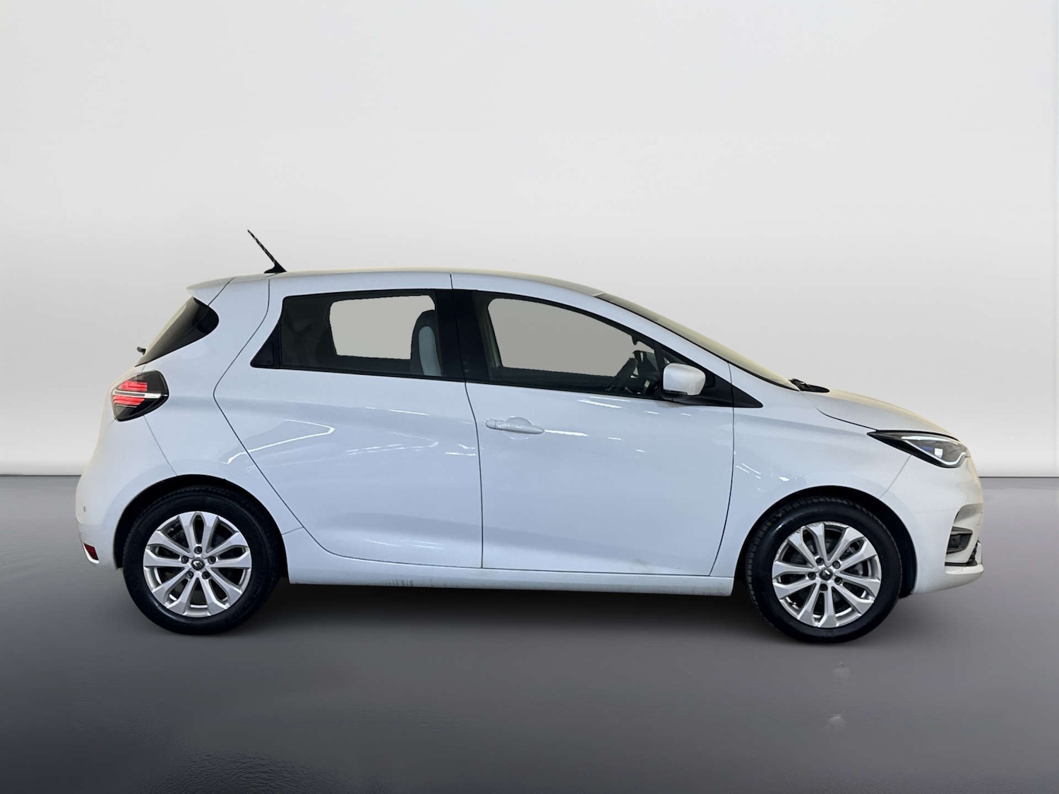 Used Renault Zoe 2022 for sale - 77850738: Photo 11