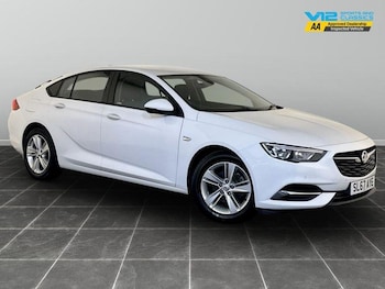 Vauxhall - Insignia