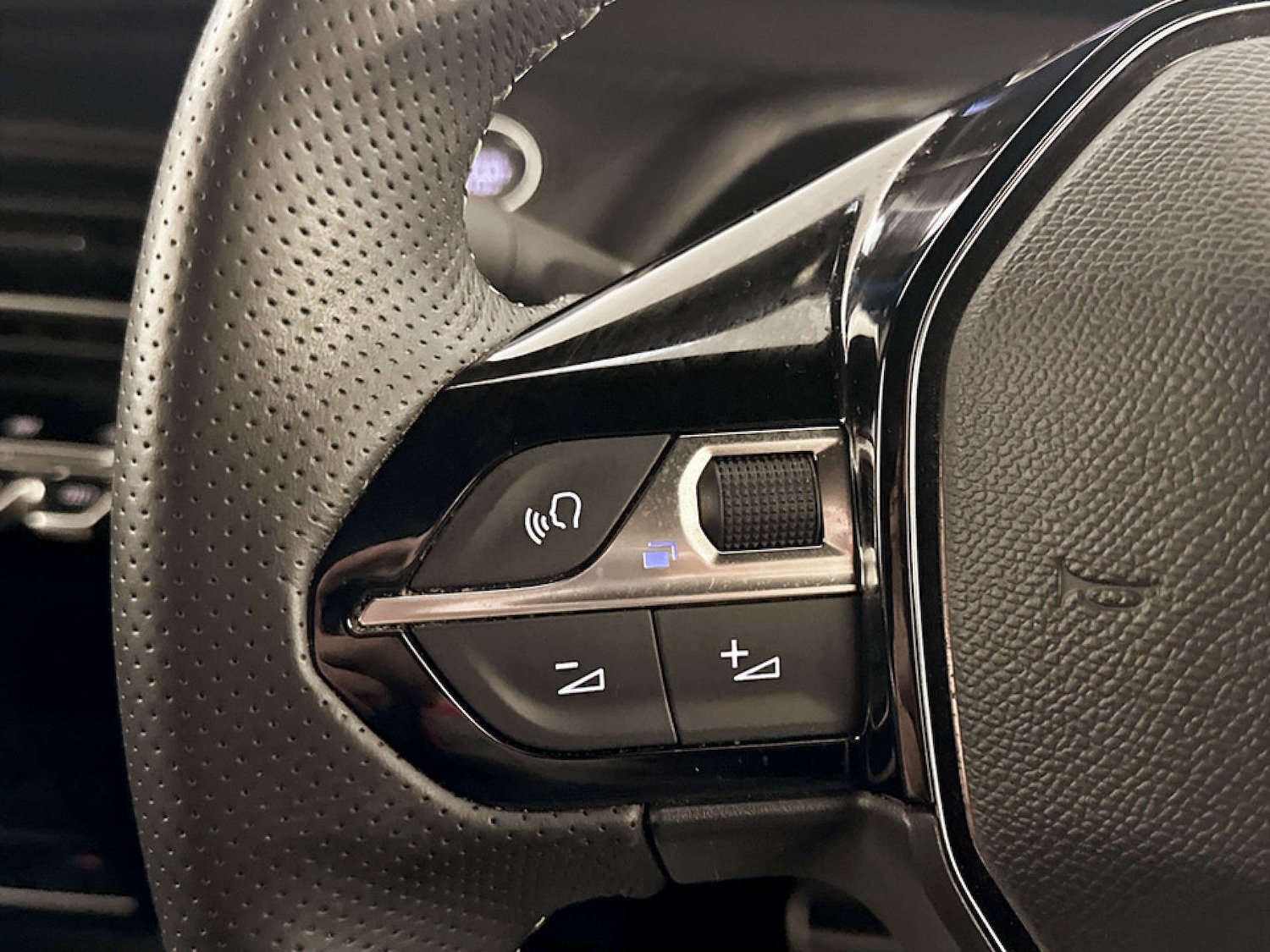 Used Peugeot 208 2022 for sale - 77780952: Photo 18