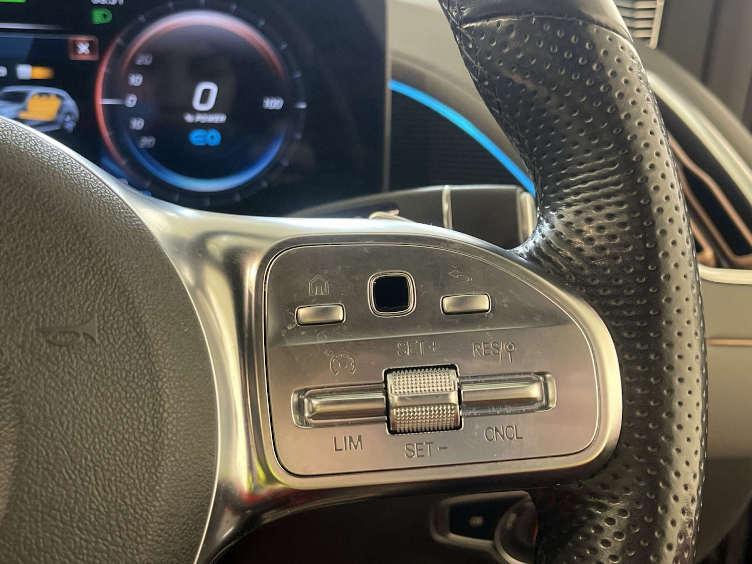 Used Mercedes-Benz EQC 2022 for sale - 77946337: Photo 19