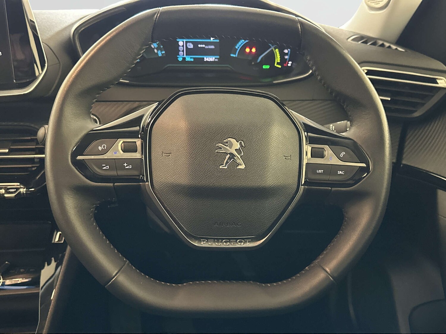 Used Peugeot E-2008 2021 for sale - 77953342: Photo 16