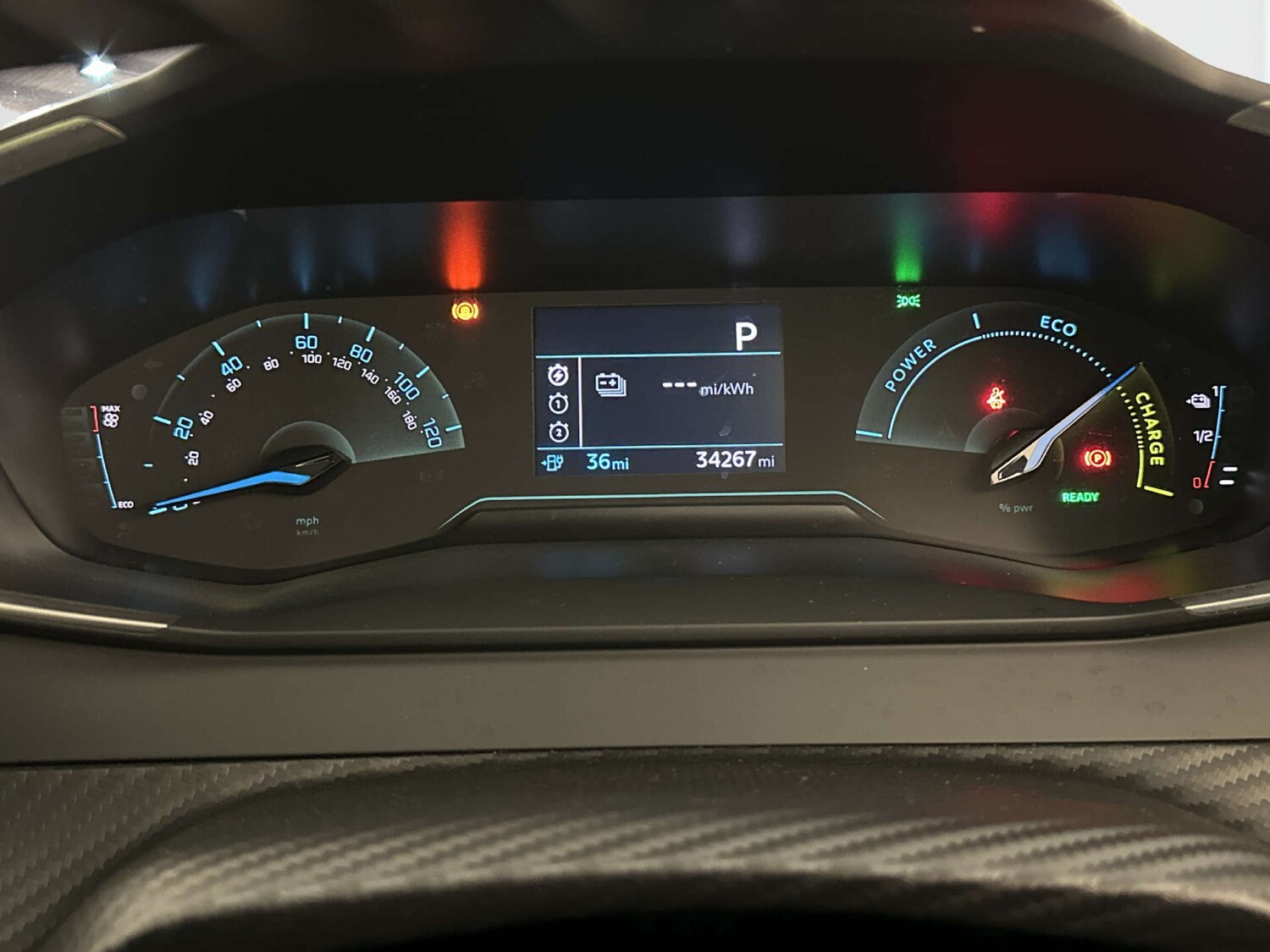 Used Peugeot E-2008 2021 for sale - 77953342: Photo 18