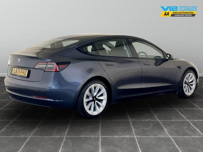 Used Tesla Model 3 2021 for sale - 76603379: Photo 10