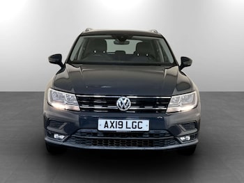 Used Volkswagen Tiguan 2019 for sale - 77822599: Photo