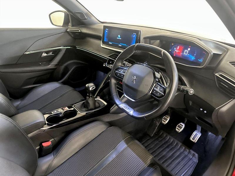 Used Peugeot 2008 2021 for sale - 76036220: Photo 15