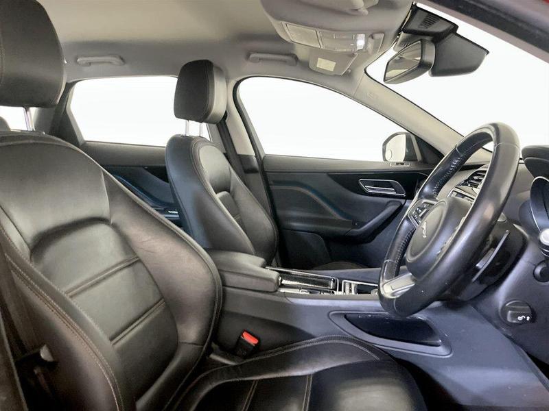 Used Jaguar F-Pace 2017 for sale - 76557471: Photo 13