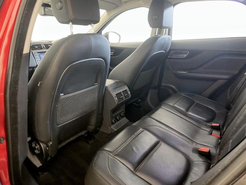 Used Jaguar F-Pace 2017 for sale - 76557471: Photo 14