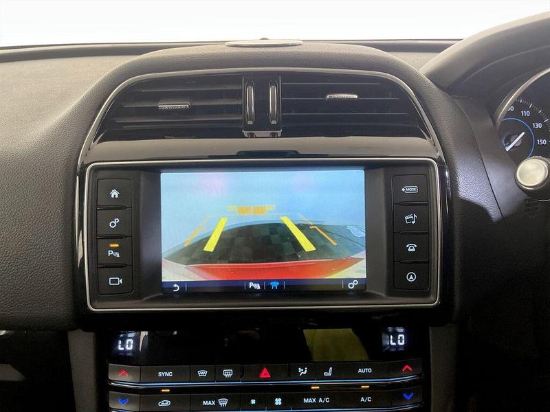 Used Jaguar F-Pace 2017 for sale - 76557471: Photo 20