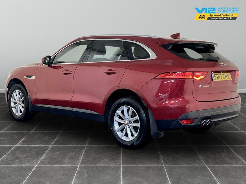 Used Jaguar F-Pace 2017 for sale - 76557471: Photo 8
