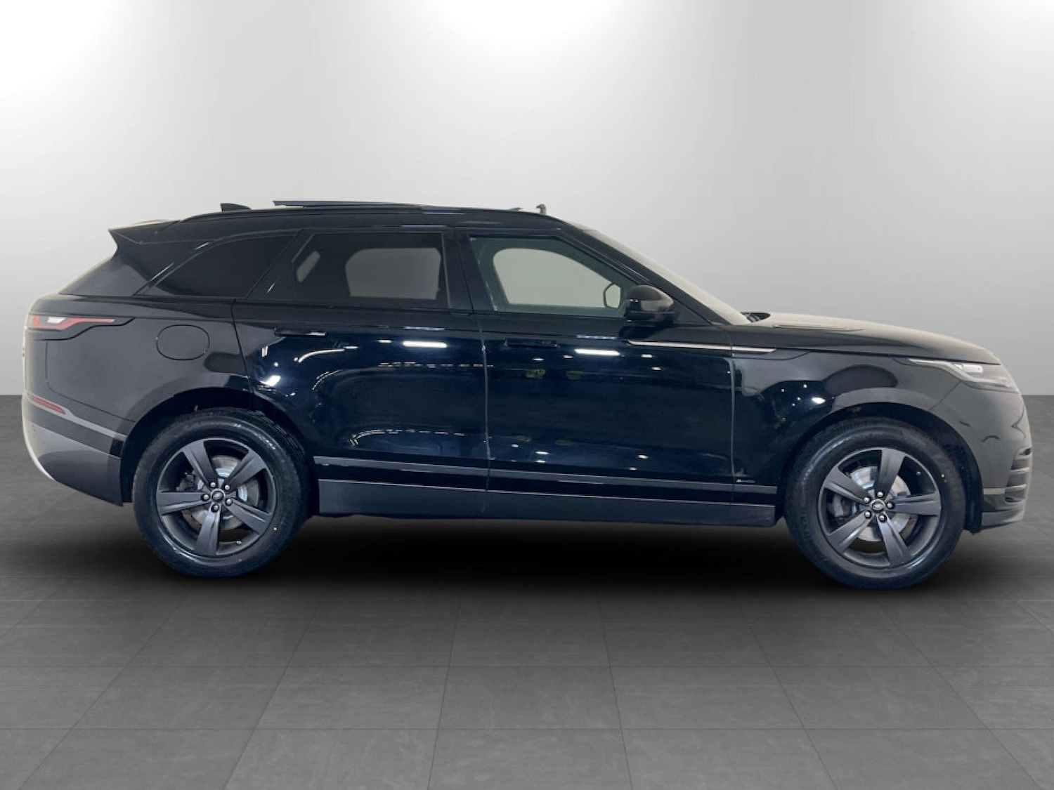 Used Land Rover Range Rover Velar 2019 for sale - 77184900: Photo 11