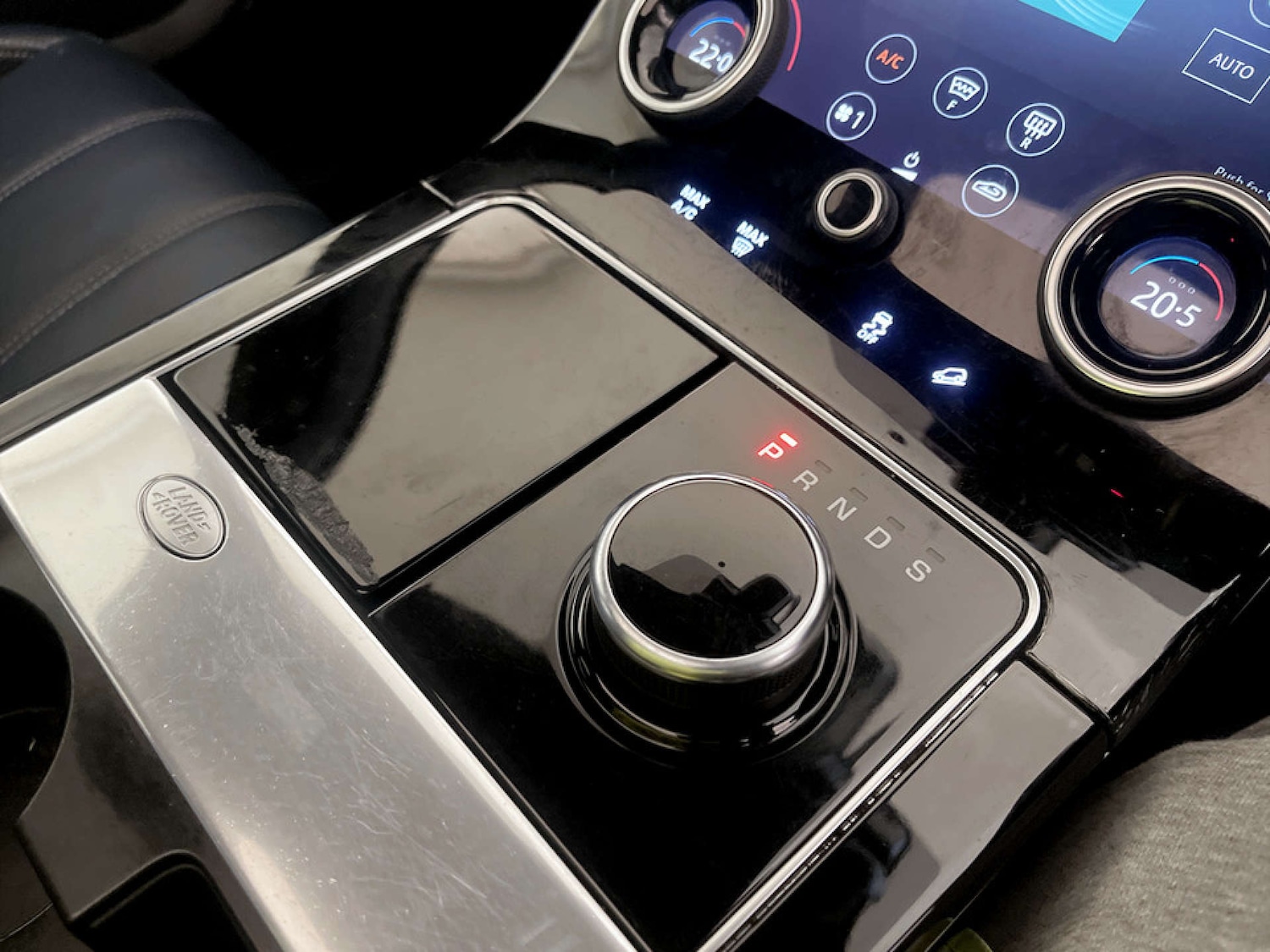 Used Land Rover Range Rover Velar 2019 for sale - 77184900: Photo 27