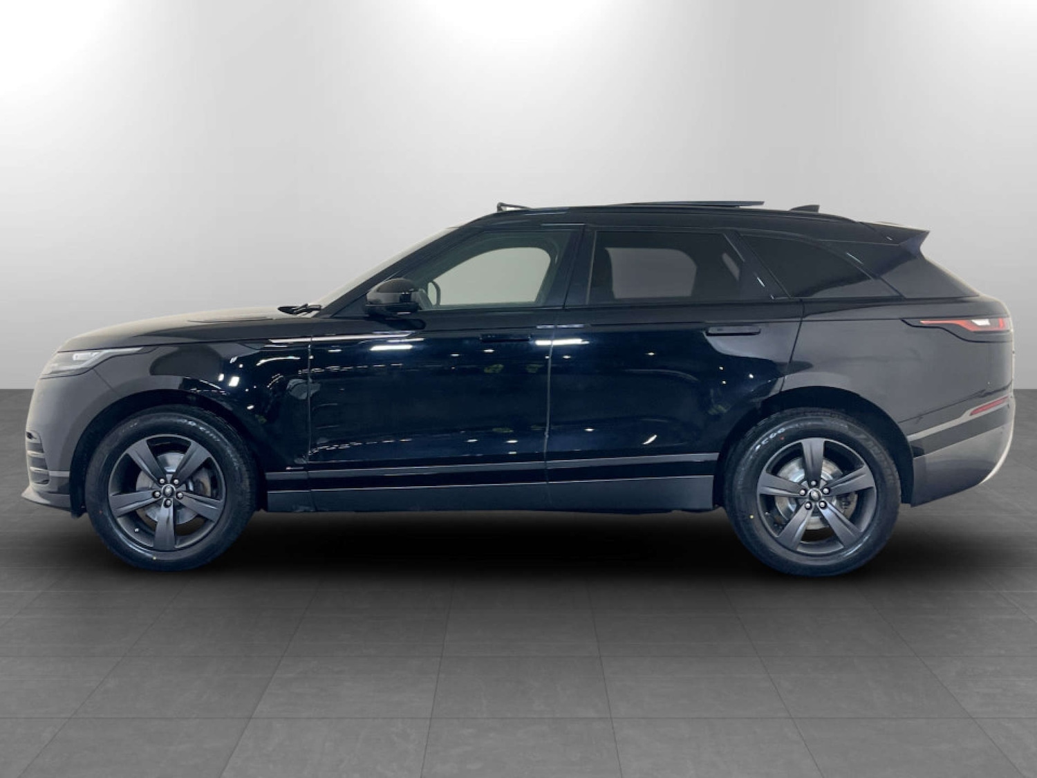 Used Land Rover Range Rover Velar 2019 for sale - 77184900: Photo 7