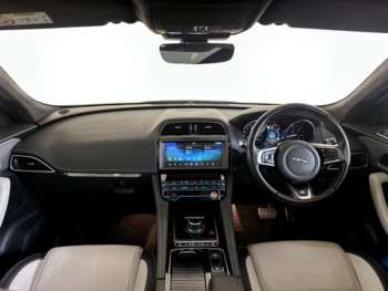 Used Jaguar F-Pace 2019 for sale - 75398260: Photo