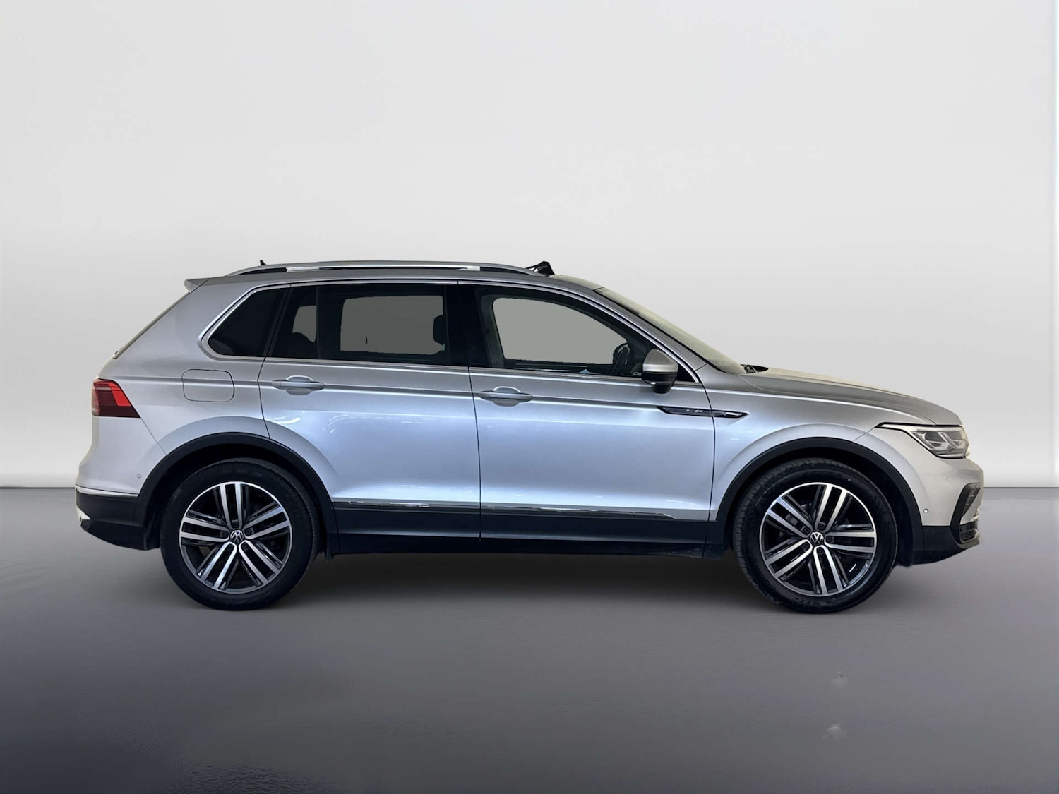 Used Volkswagen Tiguan 2020 for sale - 78112461: Photo 11