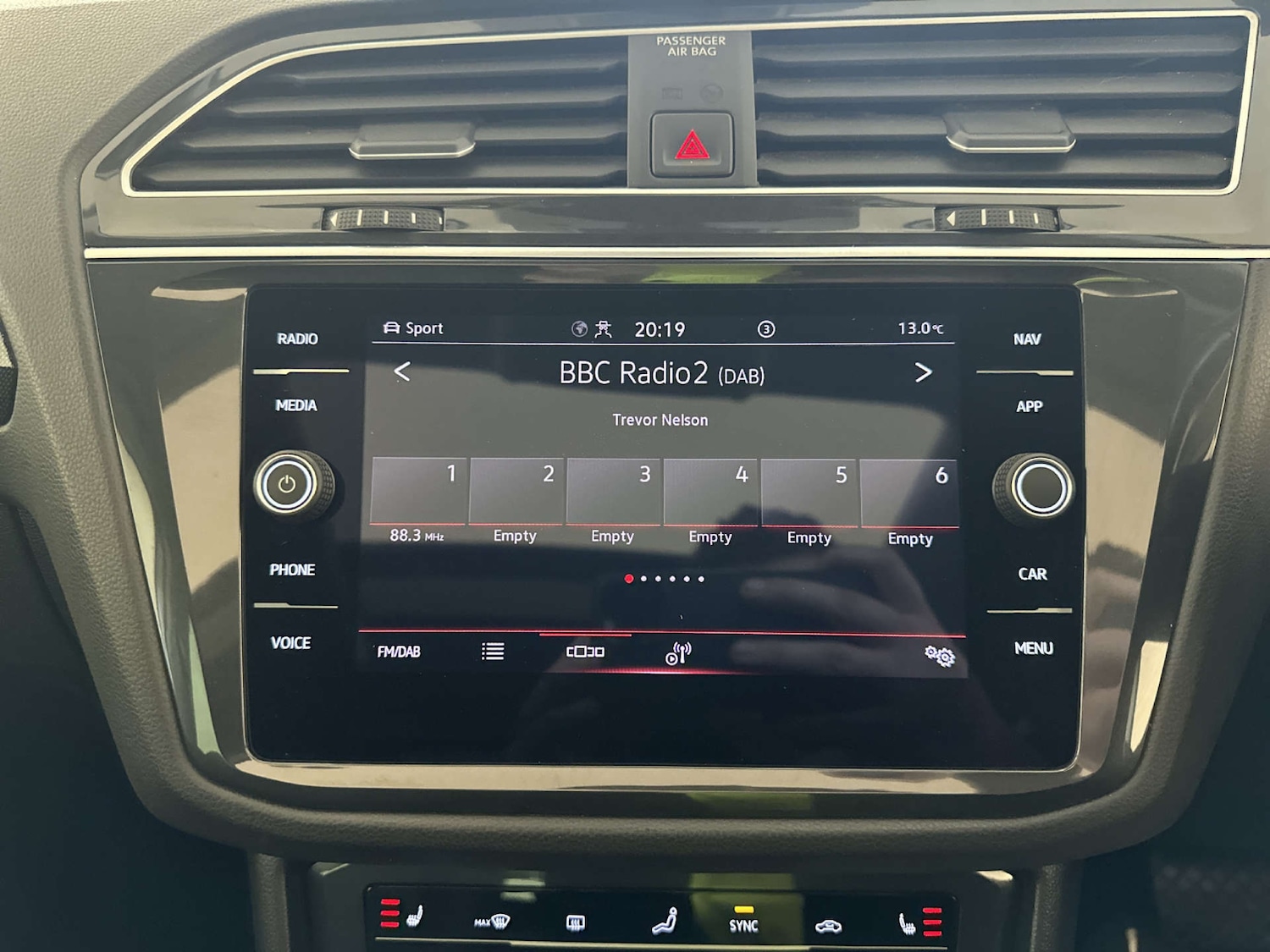 Used Volkswagen Tiguan 2020 for sale - 78112461: Photo 24