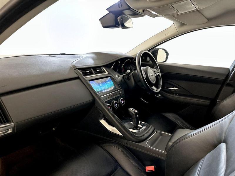 Used Jaguar E-Pace 2018 for sale - 76649735: Photo 12