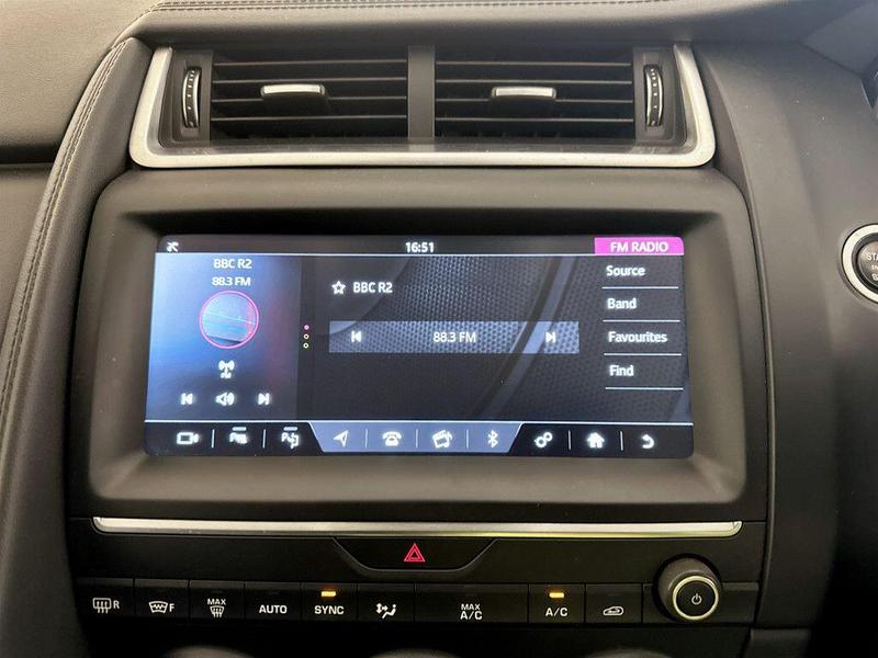 Used Jaguar E-Pace 2018 for sale - 76649735: Photo 24