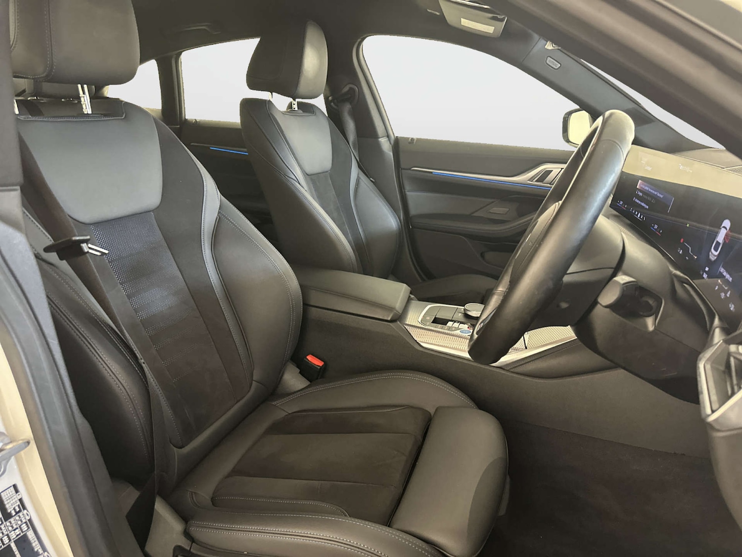 Used BMW i4 2024 for sale - 77989907: Photo 13