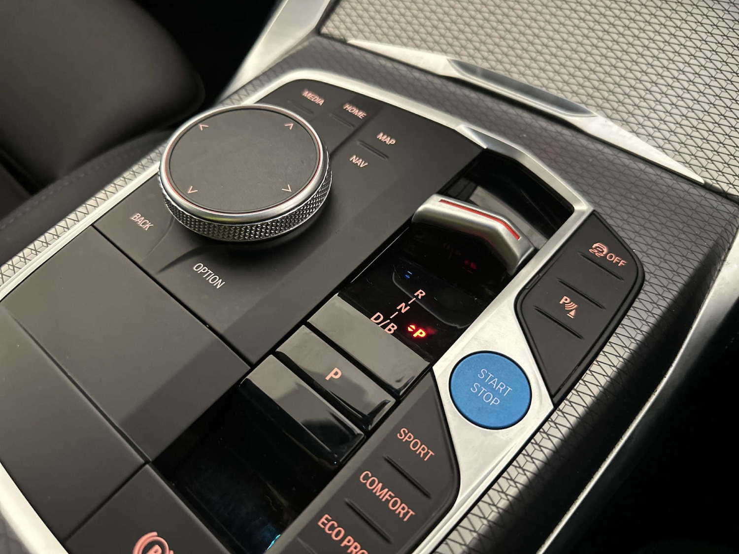 Used BMW i4 2024 for sale - 77989907: Photo 25