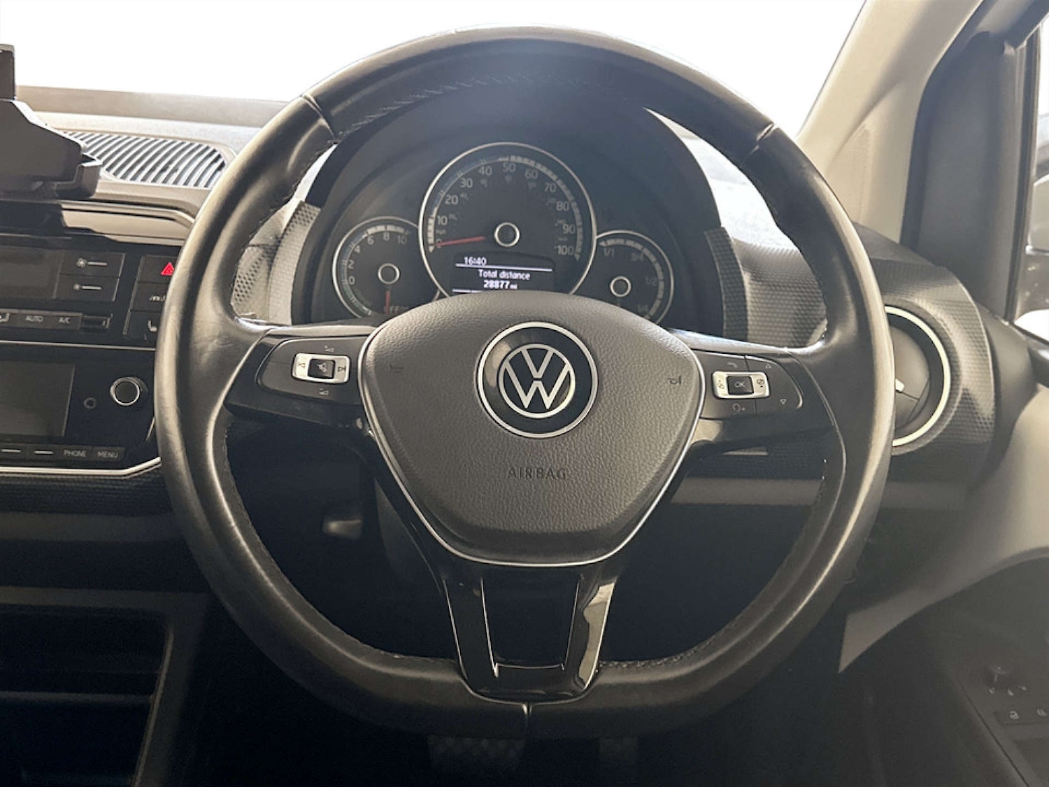 Used Volkswagen up! 2022 for sale - 77681217: Photo 16