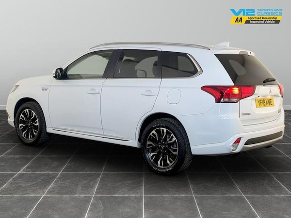Used Mitsubishi Outlander 2018 for sale - 76209373: Photo 8