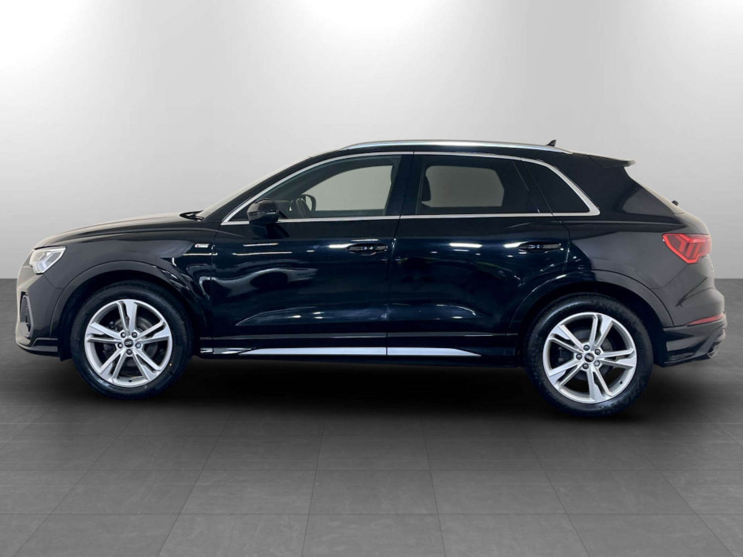 Used Audi Q3 2021 for sale - 77423731: Photo 6