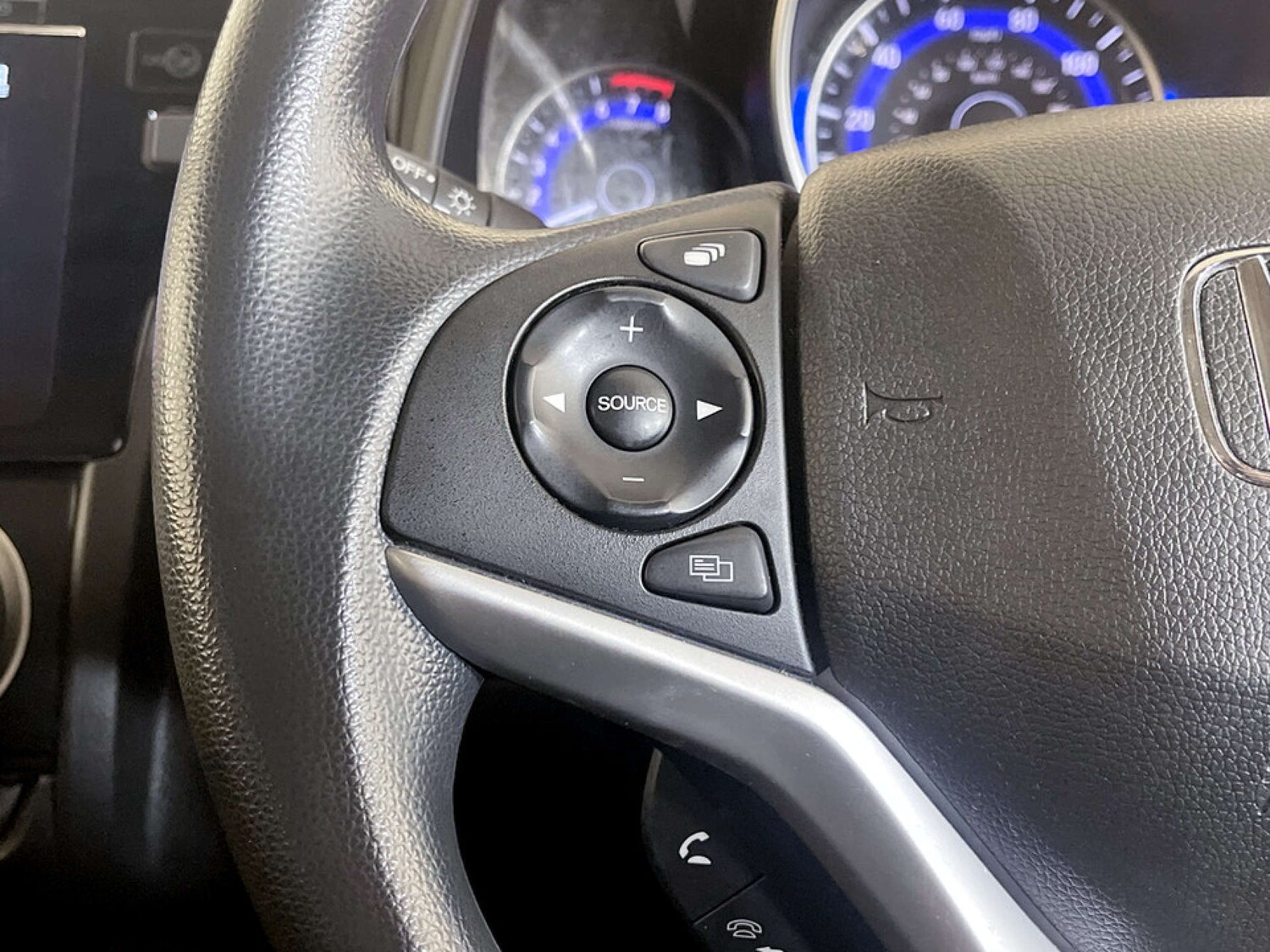 Used Honda Jazz 2018 for sale - 77535176: Photo 17