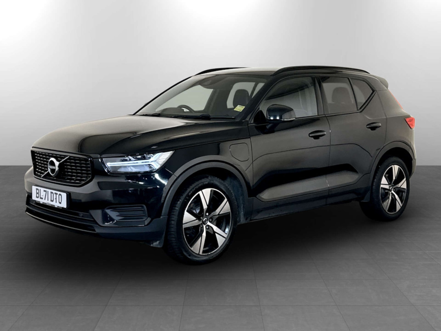 Used Volvo XC40 2021 for sale - 77329447: Photo 10