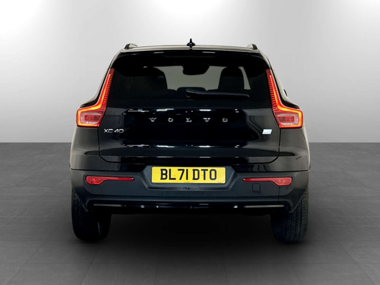Used Volvo XC40 2021 for sale - 77329447: Photo 11