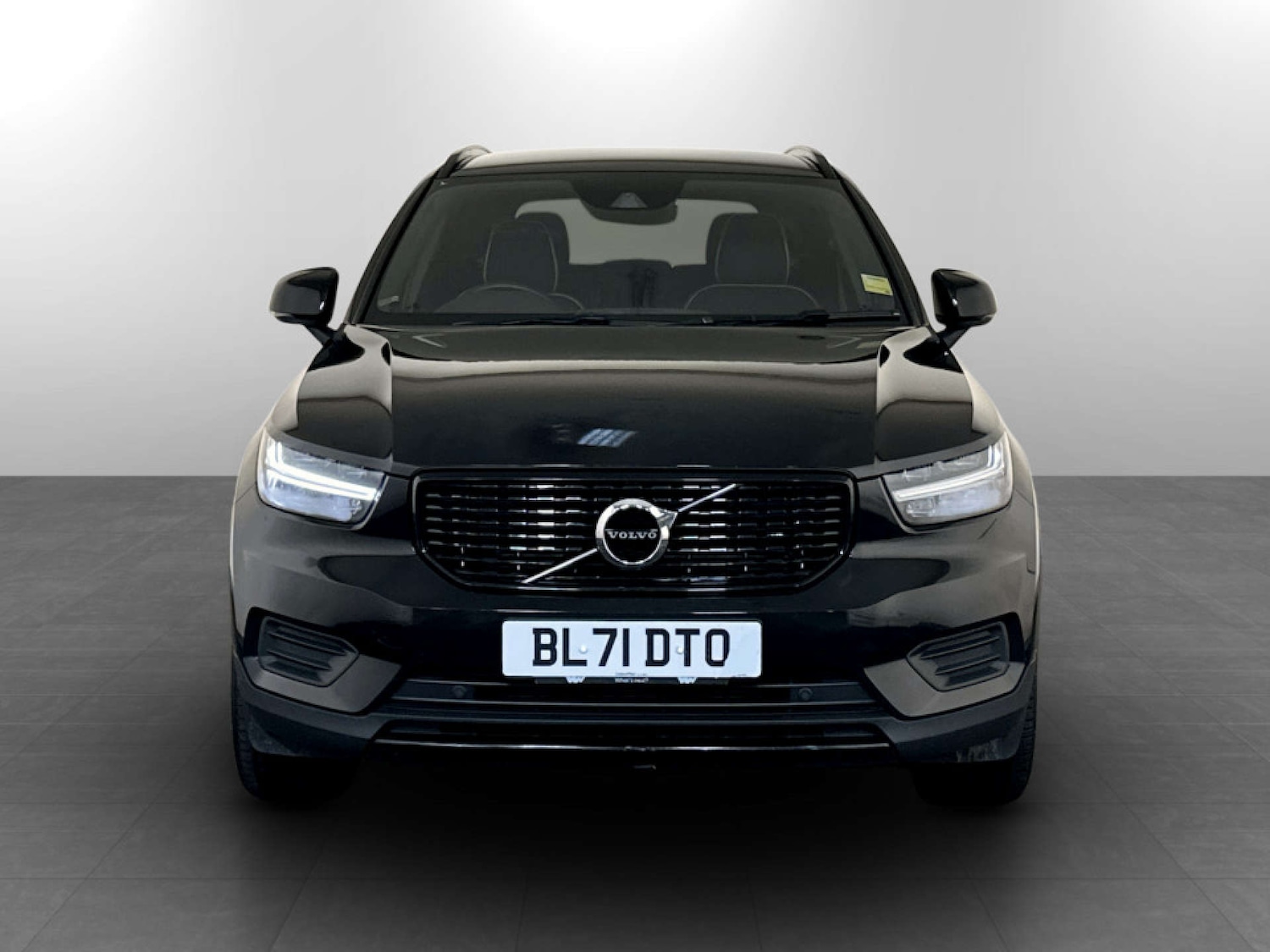 Used Volvo XC40 2021 for sale - 77329447: Photo 5